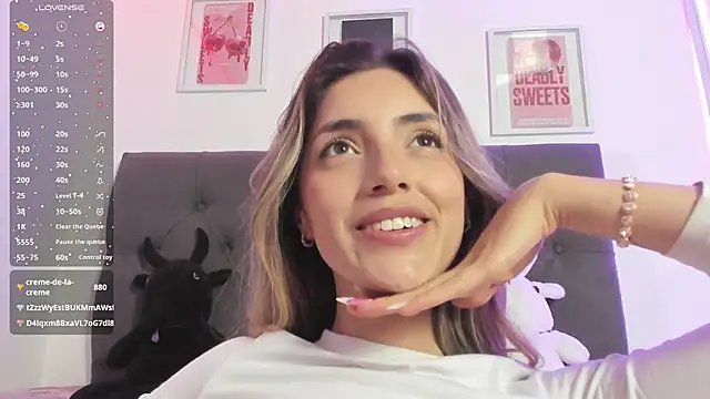 IsadoraGalle_ Adlı Modelin Canlı XXX Sohbeti