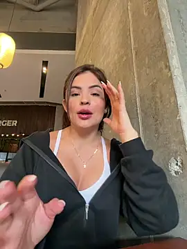 SofiaGomez444's Live XXX Chat