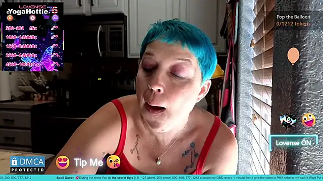 YogaHottie76's Live XXX Chat