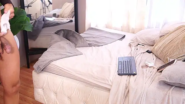 Luxa_Velvet Adlı Modelin Web Kamerası Şovu