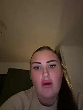 Shelly123Barrel: вебкам-шоу