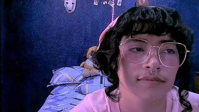 NinaYellowのライブXXXチャット