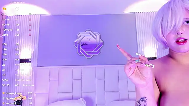 NanaOsakyのライブXXXチャット