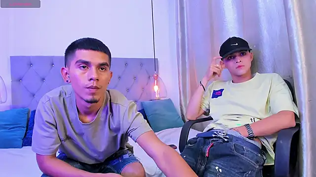 Chat XXX ao vivo de your_d0ll1