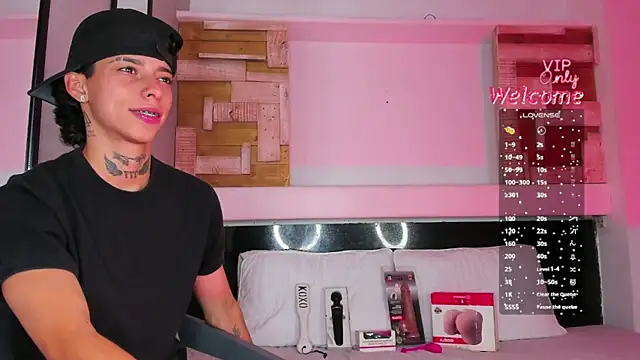 AmberAdams_'s Live XXX Chat