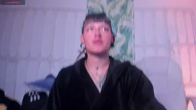 _sharlotte777のライブXXXチャット