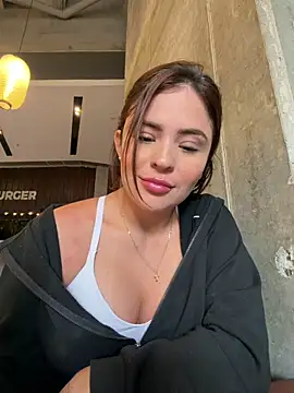 Chatroom XXX en direct de SofiaGomez444