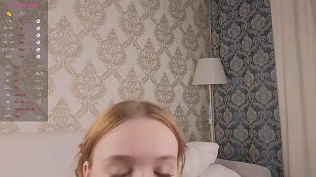 foxy_bloomm's Webcam Show