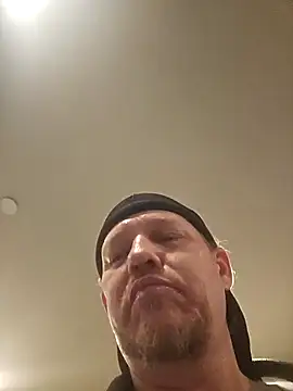 yourMasterisBored: вебкам-шоу