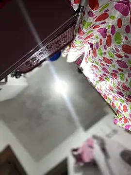 Chat +18 de Mila_Morgan ao vivo