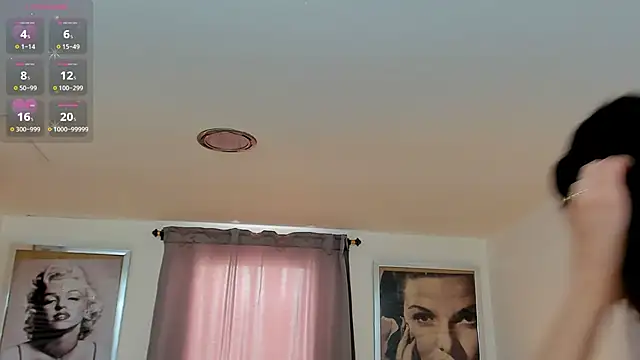 Beautyari_: онлайн-секс-чат