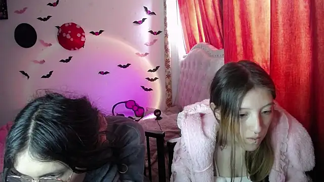 Briar_y_Blair 在線直播表演