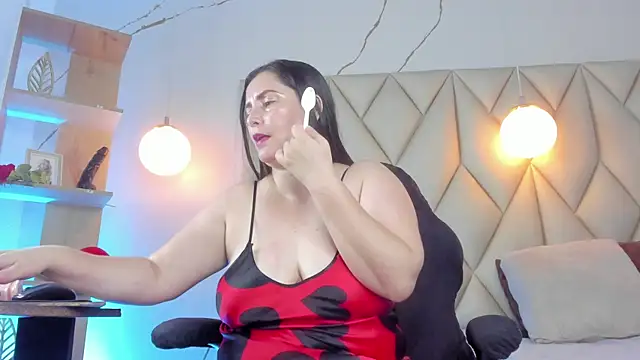 XXX chat uživo modela angelswets