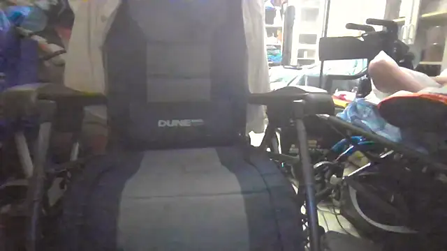 Lovyourpuss élő XXX-chatje