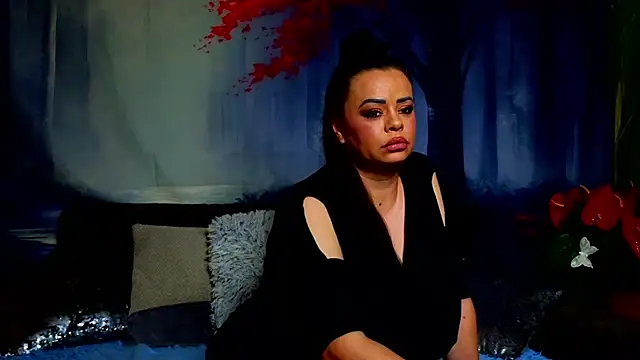 XXX chat uživo modela ElizabethEven