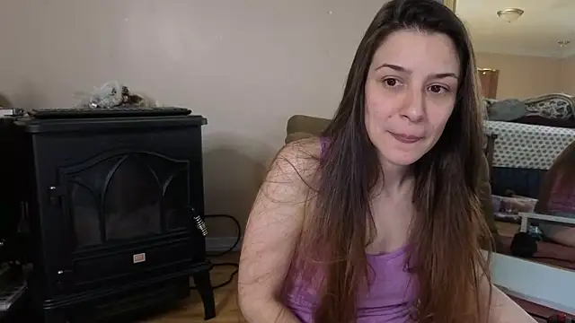 Angelicaskeet: διαδικτυακό σόου στην κάμερα