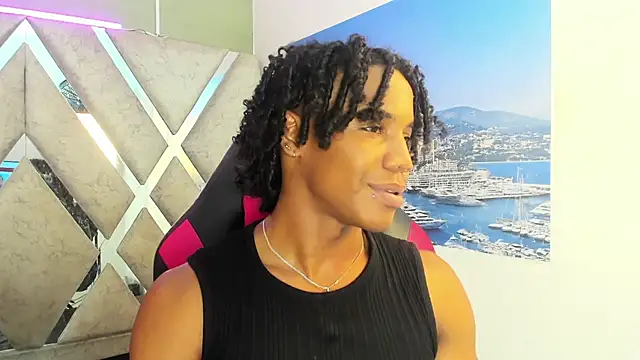 axel_silva4 Show in webcam