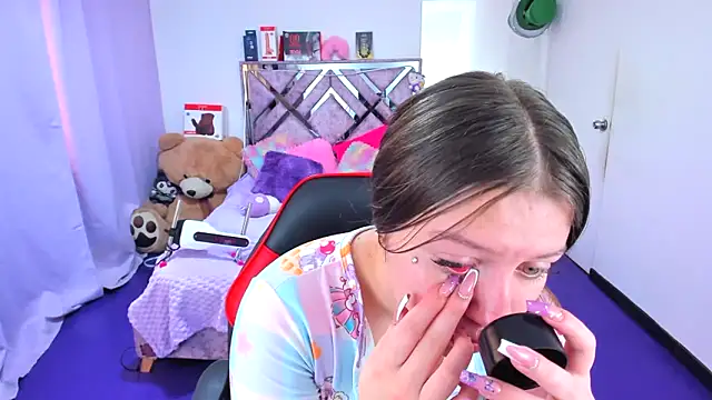 Luna_Analya 即時 XXX 聊天