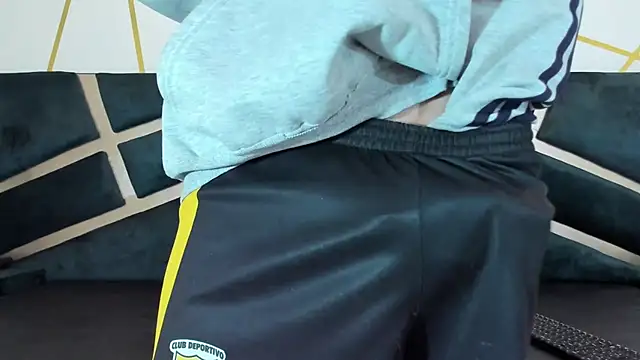 thiago19s 라이브 XXX 채팅