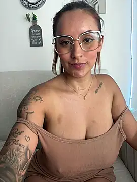 Czat XXX na żywo – Seized_lust