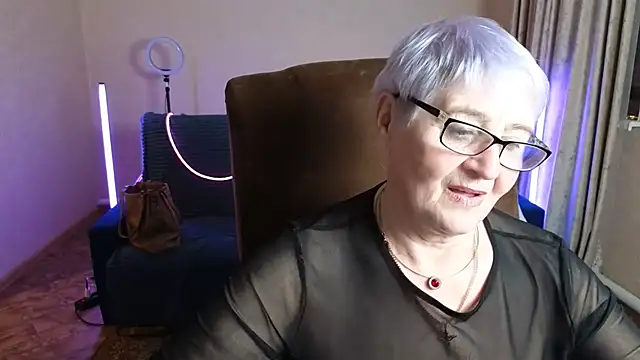 Sandra_Snowflake's Live XXX Chat