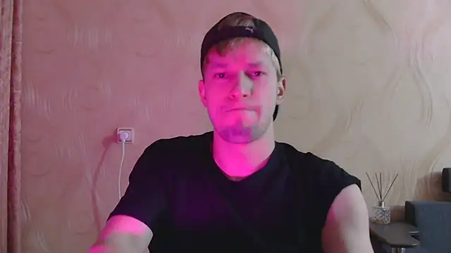 Show modela frama666 na web-kameri