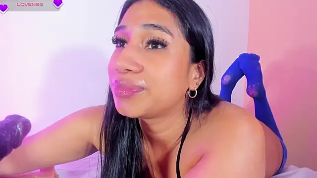 Živý XXX chat EMILYY_WALKER