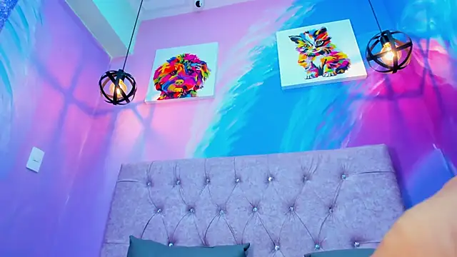 MaxiWildd 在線直播表演