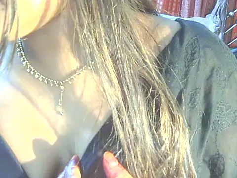 Nusrat_Faria live XXX chat