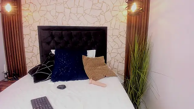 Antoneella_Russo's Live XXX Chat