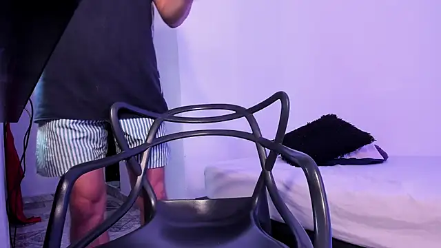 Онлайн чат XXX Axel__fierro