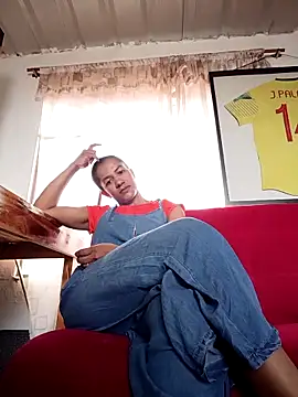 Bigassmommy_x's Live XXX Chat