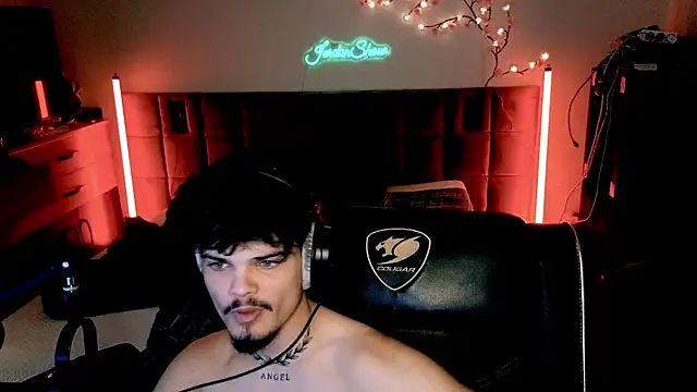 โชว์เว็บแคมของ JordanShow