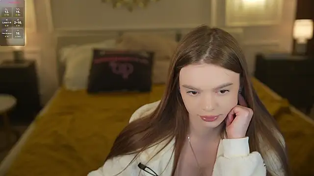 Pokazy przed kamerką – Zlata_Sky