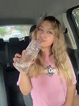 amanda-medrano1: διαδικτυακό σόου στην κάμερα