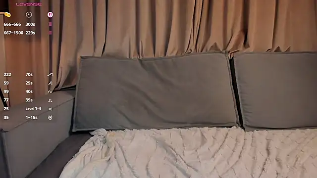 MuiEagan Live XXX-Chat