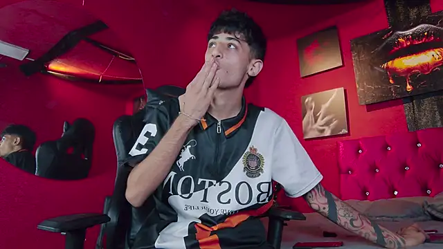 Martony_Storm Live XXX-Chat