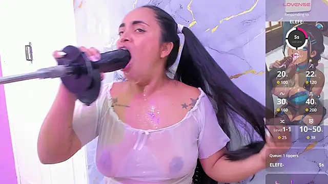 susan__bigass' Live XXX Chat