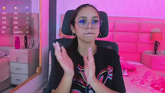 CarolineFyre Obrolan Langsung XXX