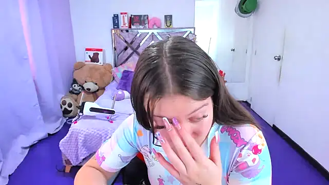 Luna_AnalyaのライブXXXチャット