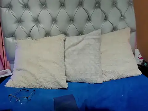 Chat +18 de zoe_tamara ao vivo