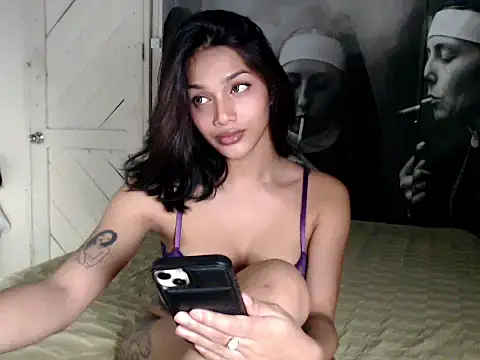 itsmekarinaaa webcam show