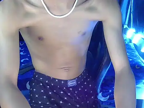 Chatroom XXX en direct de hugekenbigcock