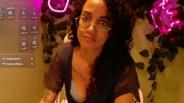 Sally_Diazz's Live XXX Chat