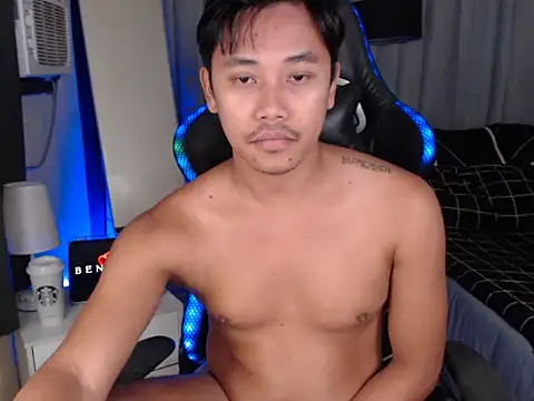 Chat XXX Live alexsuckable01