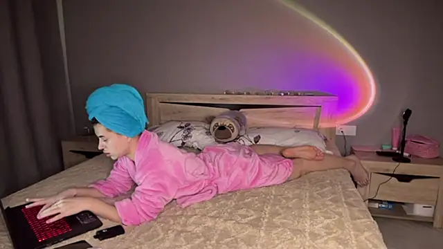 Deep_Eye Adlı Modelin Canlı XXX Sohbeti