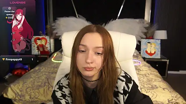 Živý XXX chat FoxyMayy