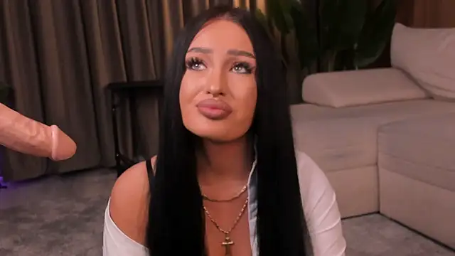 EmeraldKat Chat XXX in diretta