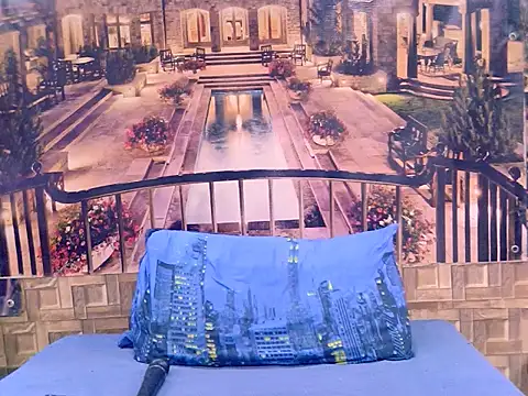 IndianSexyAss' Live XXX Chat