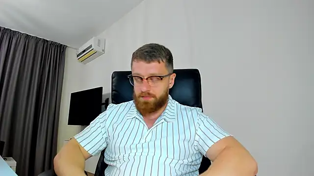 Онлайн чат XXX Findom_guy